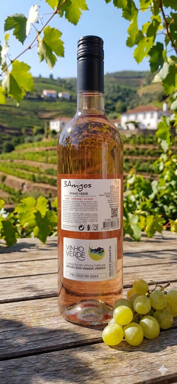 3 Amigos Vinho Verde Rose vein